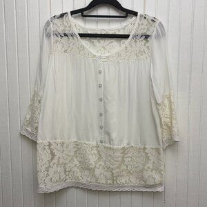 White Bohemian 3/4 Sleeve Lace Top
